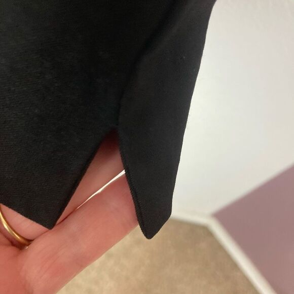 Chicos NWOT nylon spandex pull on slim pants w/ elastic waist vents at ankle - Picture 3 of 8